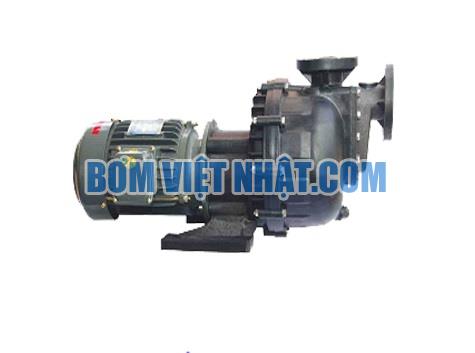 Máy bơm hóa chất đầu nhựa NTP USP250-12.2 20 3HP